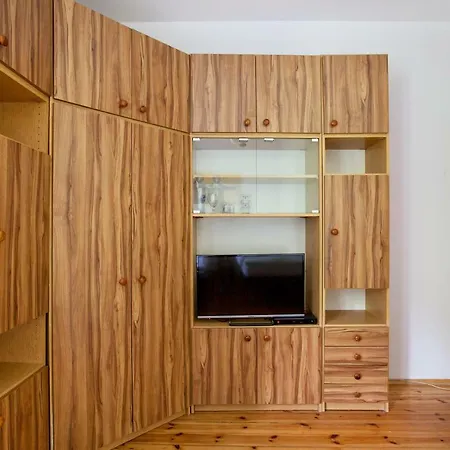 Astoria Apartment